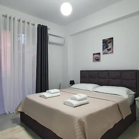 Flore Rooms Sarande Exterior photo