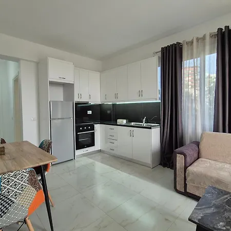 Flore Rooms Sarande Exterior photo